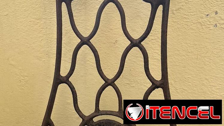 Vendo objetos antiguos y algunos muebles