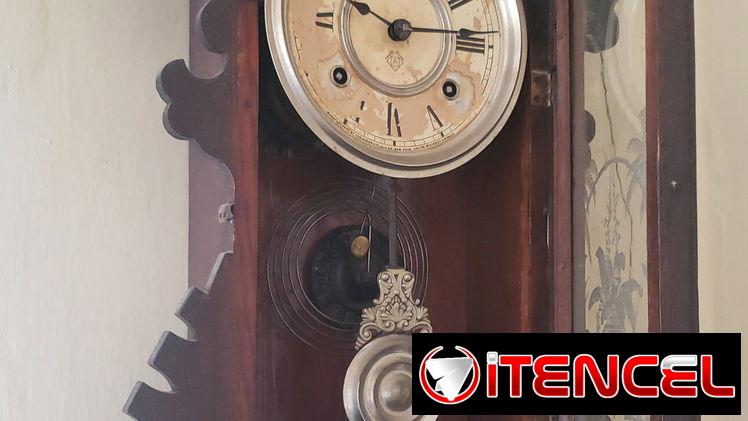 Reloj antiguo