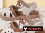 Sandalias de niña