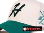¿Buscas un accesorio que combine funcionalidad y moda? ¡Nuestras gorras son la solución perfecta! 🌟