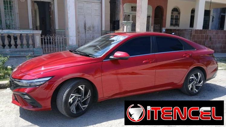 S30.AUTOS MODERNOS EN LA HABANA – POR LOS DIAS FESTIVOS DE MADRES Y PADRES