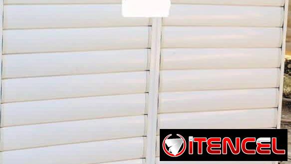 Ventanas y puertas marquéteria original garbanizada .dobles ,censillas ,para cosina y baño., mensajería incluída