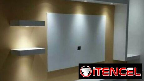 Closet , bajos de mesetas , estantes , falsos techos , muebles , falsas paredes y demás