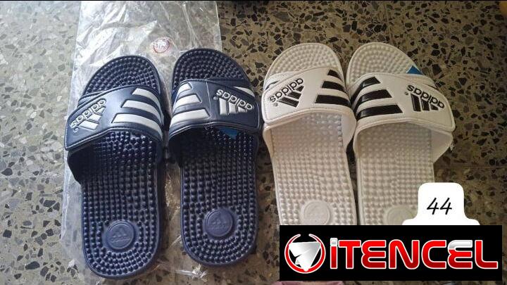 Chancletas adidas