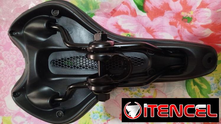 Sillin gel  prostático para las diferentes modalidades de bicicletas