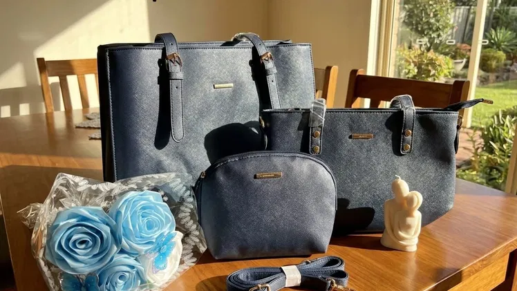 3 carteras 12500 cup