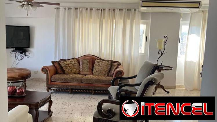 EN VENTA HERMOSA PROPIEDAD HORIZONTAL EN EL VEDADO