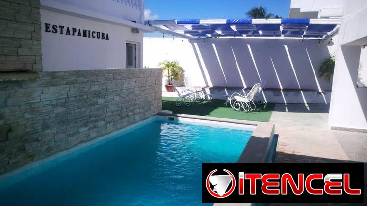 Casa con piscina en Santa María!