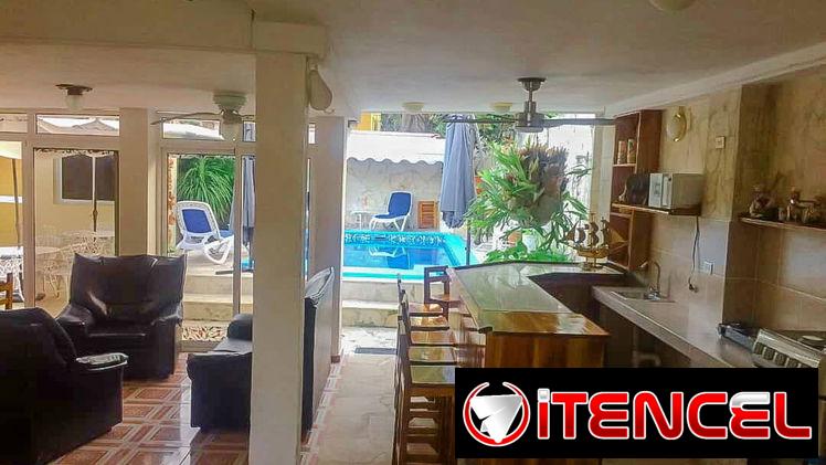 Cod.Z🌟 Lujosa Casa de Renta con Piscina en Miramar 🏊 ¡5 Habitaciones en la Exclusiva Zona de Embajadas!