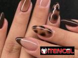 uñas postizas con pegamentos pot el día de las madres