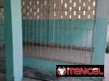 Casa en la Víbora en bajos, 3 hab con garaje.