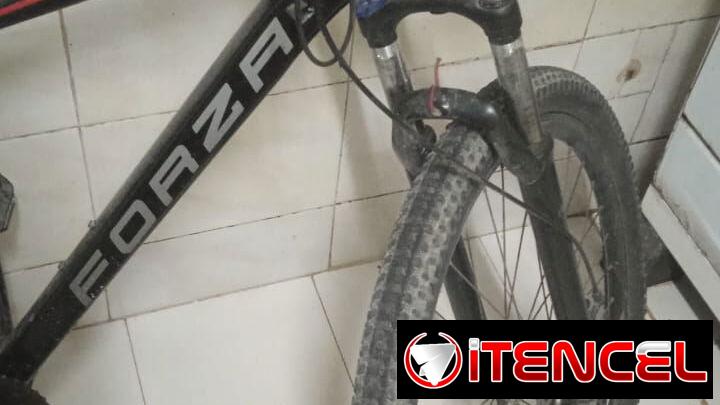 YAGU * Bicicleta MTB Forza negra 26″