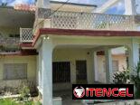 G-746 En venta espaciosa casa con vista directa al mar en Cojimar