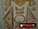 Restauración,montaje, fabricación de molduras de yeso y pintura