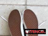 Tennis vans
