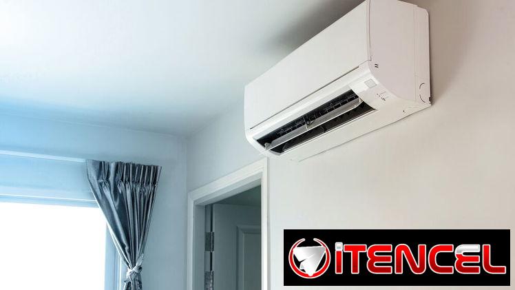 Mantenimiento y montaje de Split junto a los refrigeradores