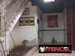 Apartamento piso 7 en edificio sito en 26 entre 15 y17 tres cuartos