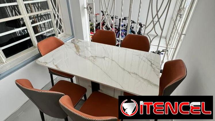 Juego de comedor de 4 y 6 sillas original importado