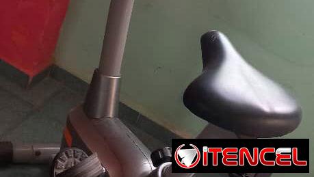 BICICLETA ESTÁTICA (Ejercicios)