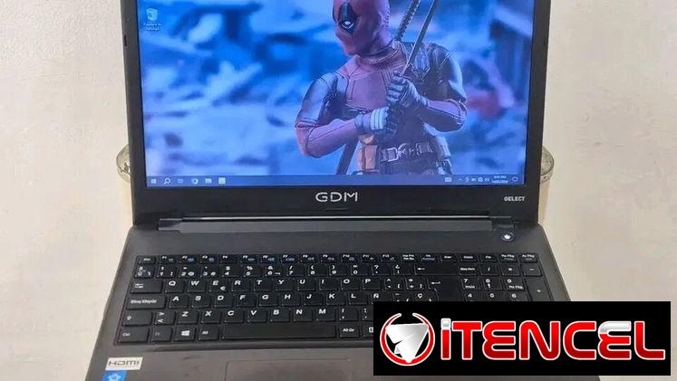 Laptop casi nueva/15.6″/500GB/8GB RAM