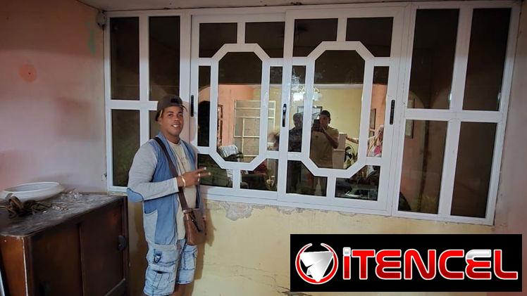 Puertas y ventanas de aluminio y cristal