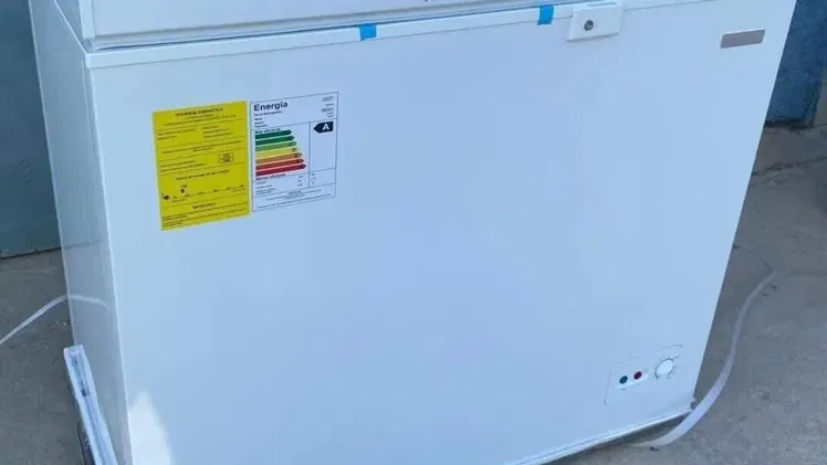 Nevera Royal 10cuft Blanca* – Marca: ROYAL