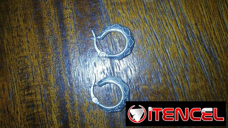 Vendo un par de argollitas de plata  en buen precio