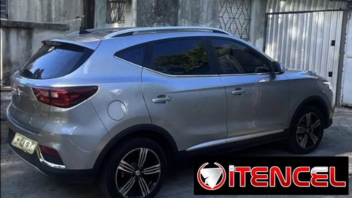 MG ZS plus 2025. Con 6 mil km, motor 1.5 gasolina automático