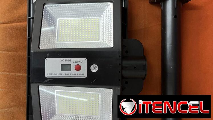 Lámpara solar de exteriores