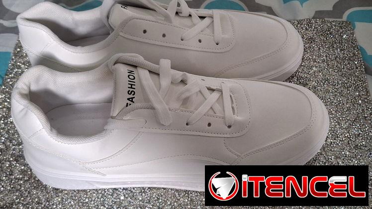 Tenis blancos nuevos, no 41