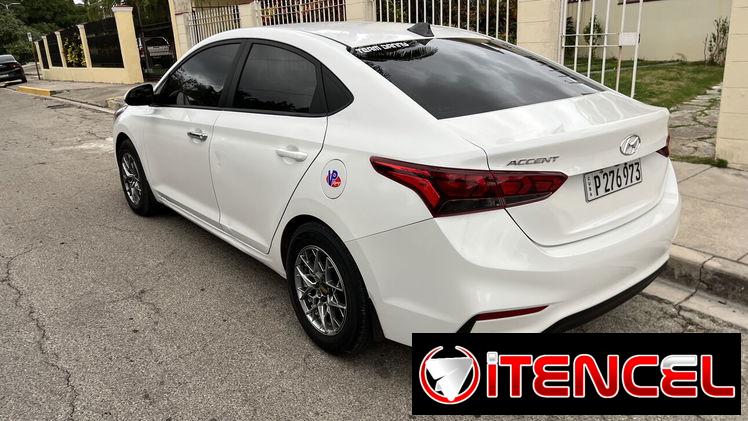 Hyundai accent 2021
