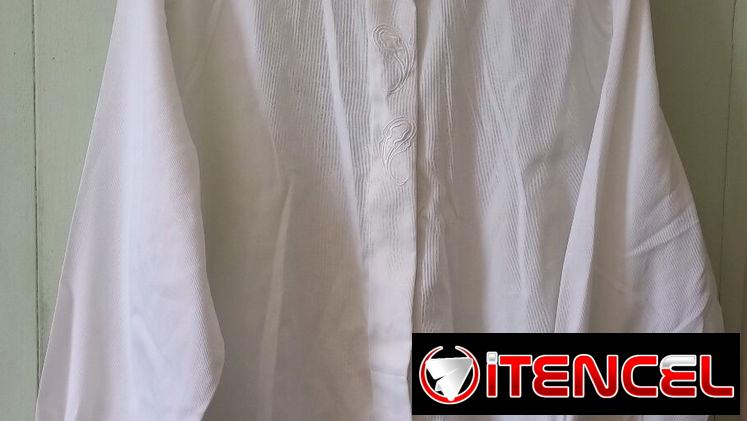 Blusas blancas, diferentes modelos