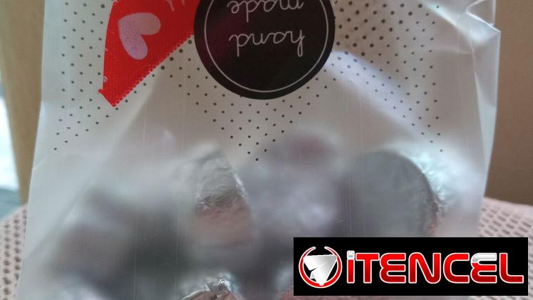 CHOCOLATEANDO ofrece estuche de bombones  para el Día de los PADRES.