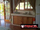 Alquiler de casa en la playa con piscina. Renta de casa en la playa con piscina en Santa María