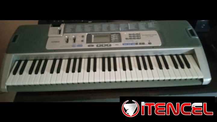 Piano electronico Casio