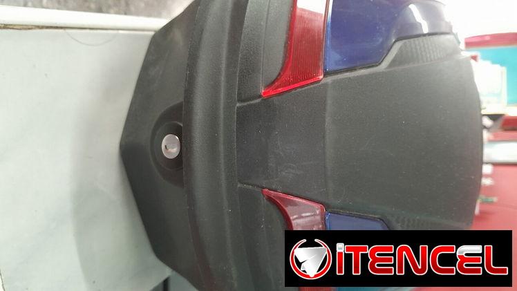 Baul de moto nuevo con sus llaves