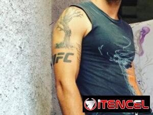 1f1f2efc41cfa661abbf77479b01574f39d9f29838fdd8b973560455b19a9523