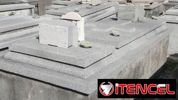Vendo boveda con traspaso en cementerio de colon