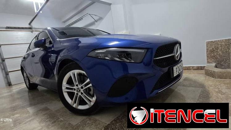Vendo negocio Mercedes a 2024 con 12,000 km carro nuevo de paquete