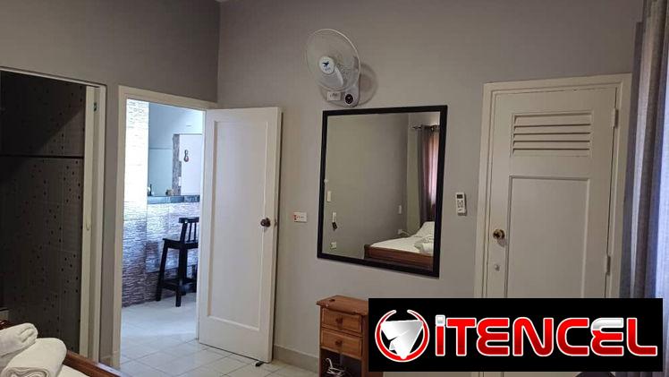 SE RENTA APTO DE DOS HABITACIONES EN CENTRO HABANA CON BALCON. 3ER PISO. 54026428