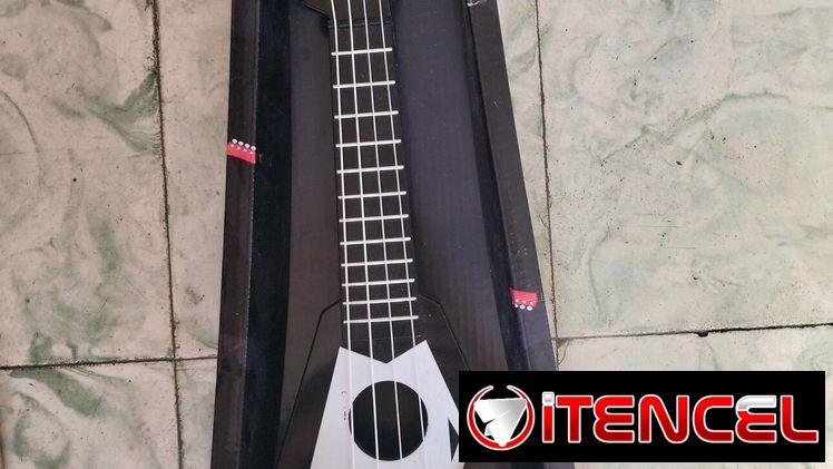 Guitarra de juguete