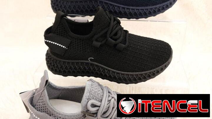 Tenis negros nuevos #29 #30 #31 #32 #33 y #34