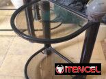 Mueble de televisor y mesitas de noche