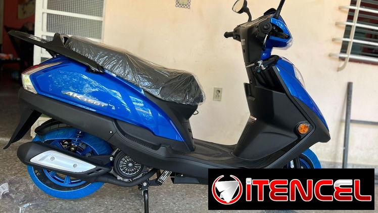 Moto Ava Combustión 0km de 150cc con chapa