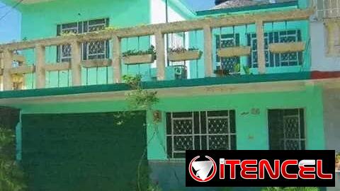 Se vende espaciosa Residencia de 2 niveles en la ciudad de Holguín