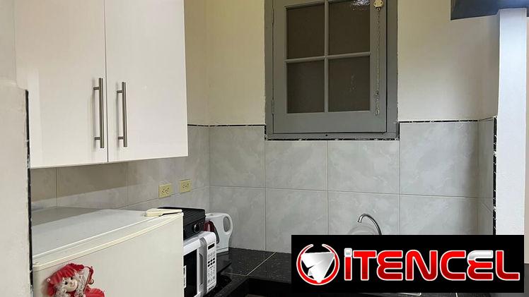 🇨🇺🛏️ Apartamento privado con terraza cerca del Malecón – La Habana Vieja REF 1412