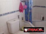 75 mil USD con todo. Casa de 5 cuartos y 3 baños en Plaza de la Rev.