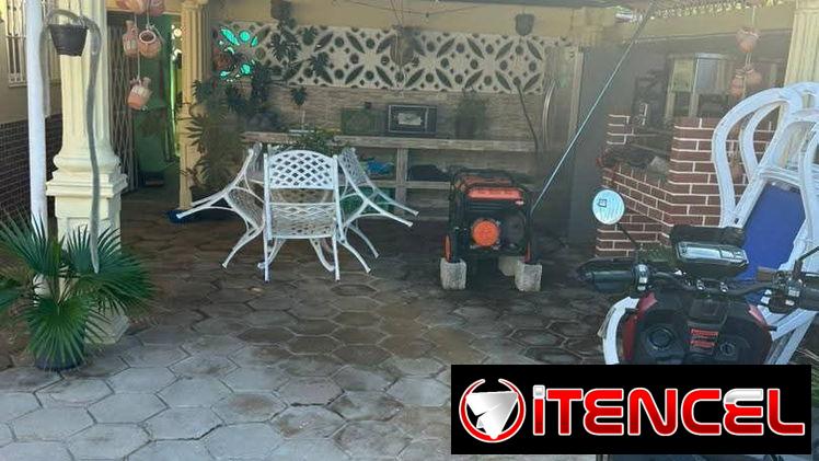 Casa en Guanabo a 2 cuadras de la playa( NH-26)