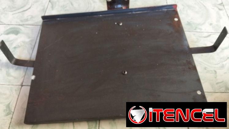 Microondas con su base