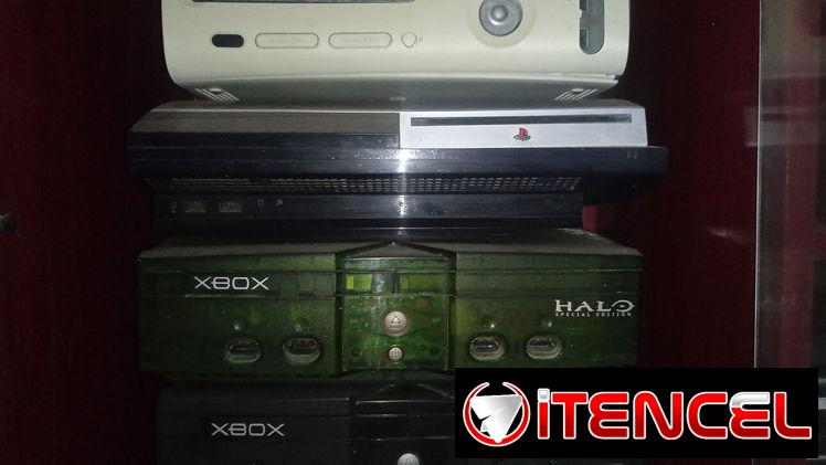 GANGA⚡️VENDO CONSOLAS ROTAS . TENGO UNA APARTE XBOX CLASICA  FUNCIONADO